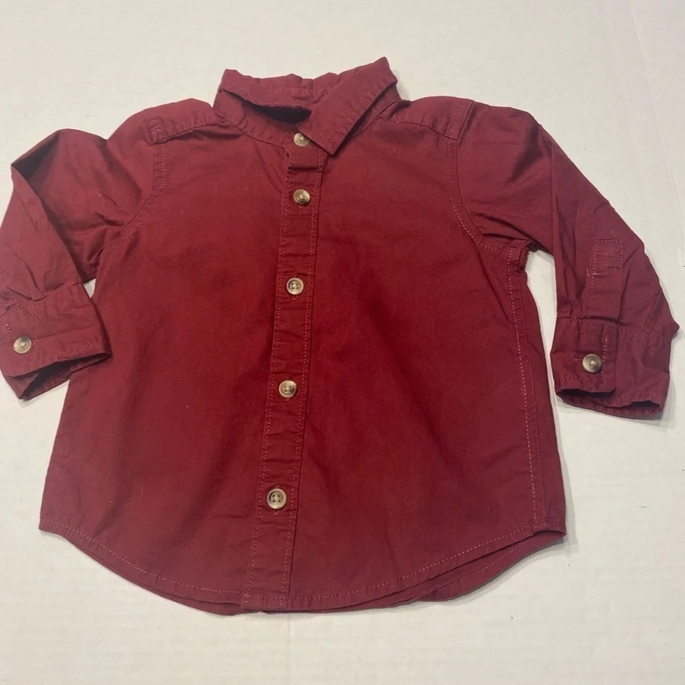 Old Navy boy button up long sleeve dress shirt size 12-18month